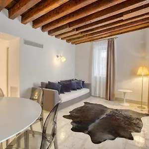 Ca Margherita Loft & Square Palazzo Grifalconi Apartment Venice